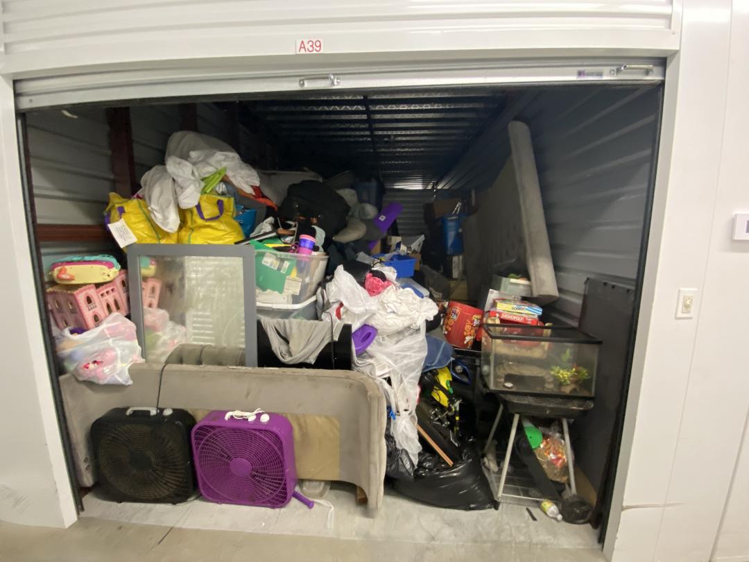 Storage Unit Auction in Kenner, LA at Kenner Self Storage ends on 27th